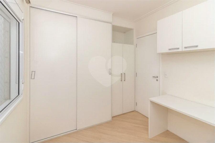**Apartamento na Saúde 61m² | 2 dormitórios | 1 suíte | 2 vagas | depósito privativo**