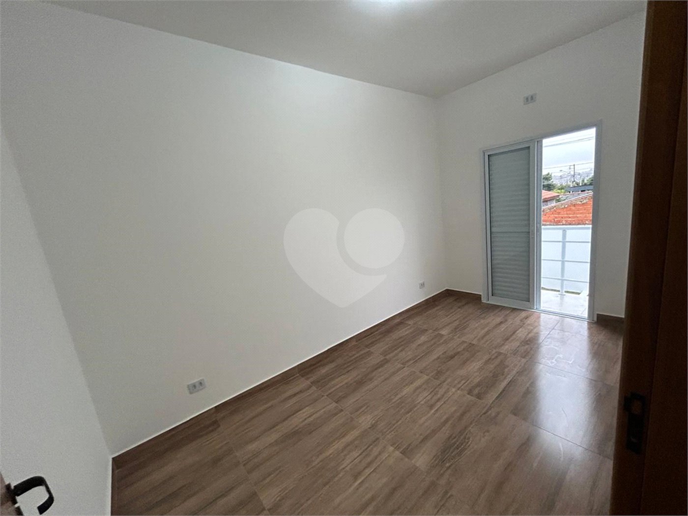 Casa à venda com 2 quartos, sendo 1 suíte, em Loteamento Parque Santa Cristina, Sorocaba, SP