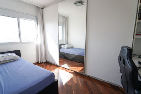 Apartamento à venda com 3 quartos, sendo 1 suíte, em Vila Guarani (z Sul), São Paulo, SP