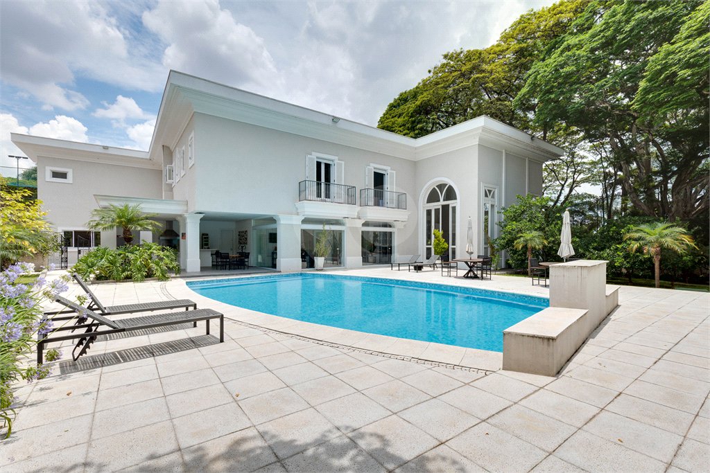 Casa à venda com 4 suítes em Brooklin, São Paulo, SP