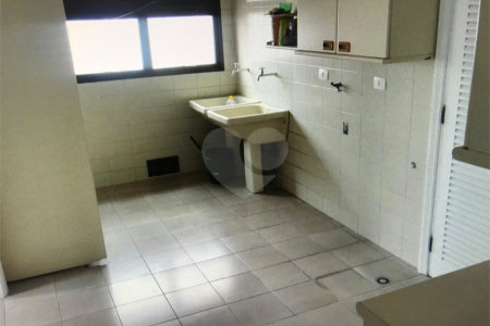Apartamento à venda com 4 suítes em Vila Andrade, São Paulo, SP