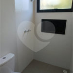 Casa à venda com 3 suítes no condomínio Reserva Ybyra, Atibaia - SP