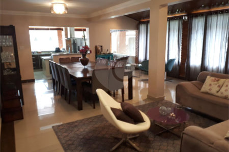 Casa à venda com 3 suítes no condomínio Haras São Luiz, Salto - SP