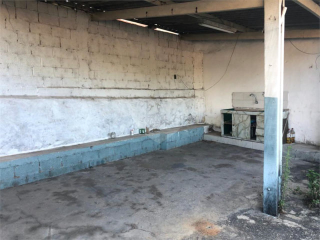 Sobrado à venda com 3 quartos, sendo 1 suíte,  em Serra da Cantareira, Mairiporã, SP
