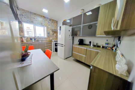 Apartamento Residencial à venda, Gonzaga, Santos - AP1722.