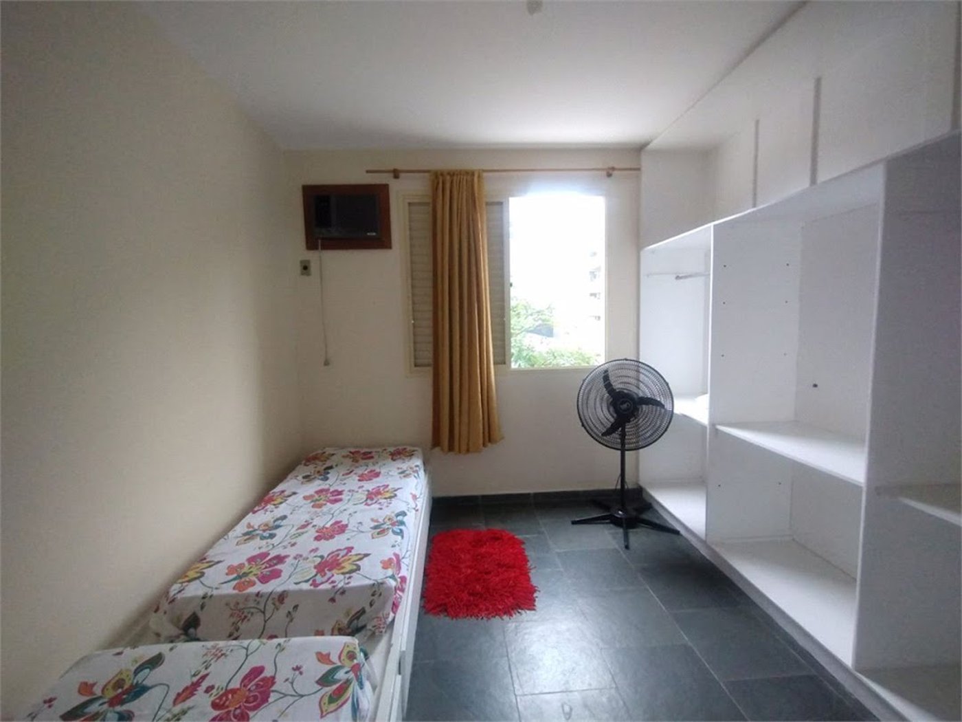Apartamento à venda, 60 m² por R$ 330.000,00 - Enseada - Guarujá/SP