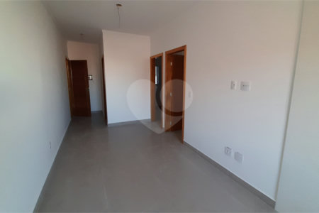 Casa à venda com 2 quartos no condomínio Residencial Luta, São Paulo - SP