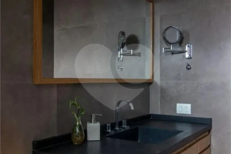 Apartamento à venda com 2 quartos, sendo 1 suíte, em Mirandópolis, São Paulo, SP
