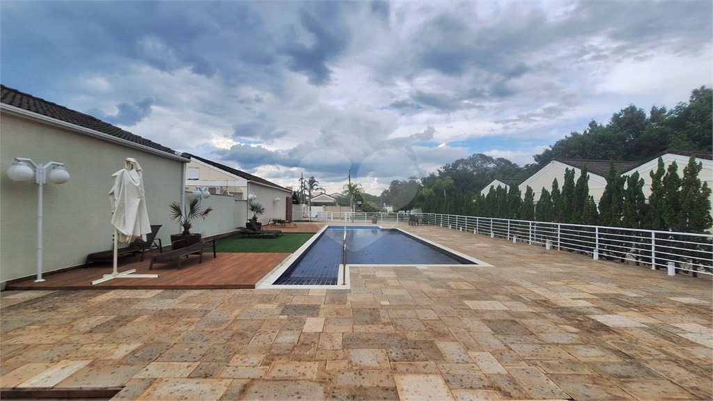 Casa à venda com 3 quartos, sendo 1 suíte,  no condomínio Villa Bella, Sorocaba - SP