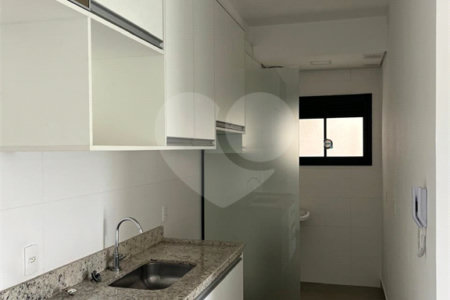 Apartamento à venda com 1 suíte em Vila Thais, Atibaia, SP