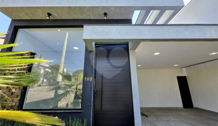 Casa à venda com 3 quartos, sendo 1 suíte,  no condomínio Golden Park Residence, Sorocaba - SP