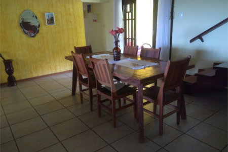 Chácara à venda com 4 quartos, sendo 1 suíte, em Bairro dos Pires, Extrema, MG
