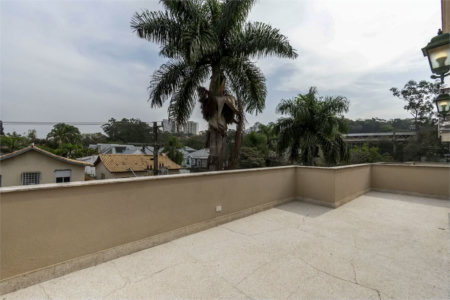 Casa de Vila à venda com 3 suítes em Morumbi, São Paulo, SP