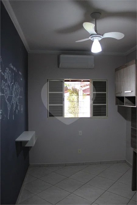 Casa à venda ou para alugar com 2 quartos em Jardim Santa Helena, Valinhos, SP