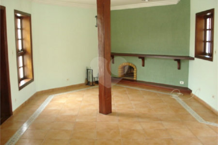 Sobrado para alugar com 5 quartos, sendo 2 suítes,  em Vila Suíça, Indaiatuba, SP