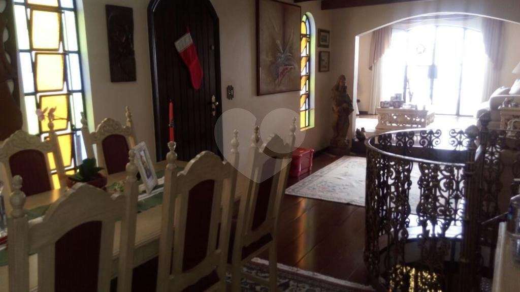 Sobrado à venda com 3 quartos, sendo 1 suíte, em Jardim Aeroporto, São Paulo, SP