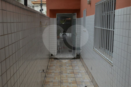 Casa à venda com 3 quartos, sendo 1 suíte, em Jardim Prudência, São Paulo, SP
