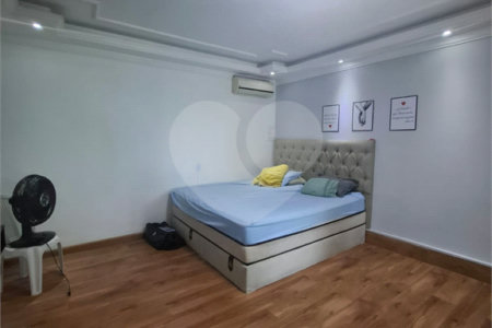 Casa à venda ou para alugar com 2 quartos, sendo 1 suíte, no condomínio Sem Nome Estrada Guandu do Sapê 1444, Rio de Janeiro - RJ