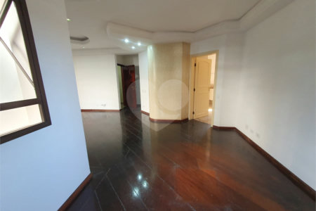Apartamento à venda com 4 quartos, sendo 2 suítes, em Vila Gomes Cardim, São Paulo, SP