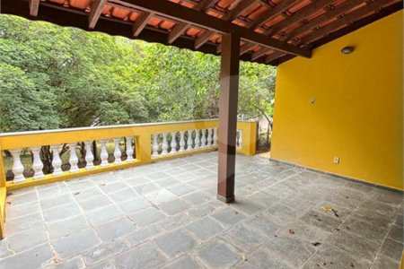 Chácara à venda com 3 quartos, sendo 1 suíte, em Bosque, Vinhedo, SP