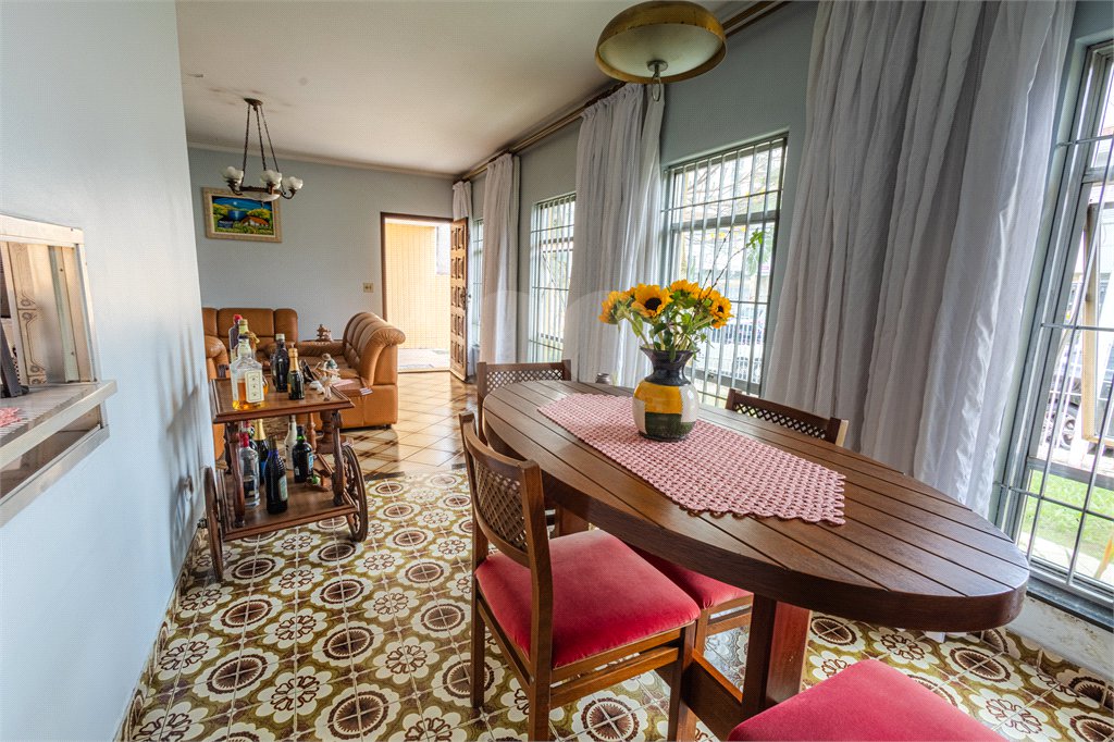 Casa à venda com 3 quartos, sendo 1 suíte,  em Vila Rosália, Guarulhos, SP