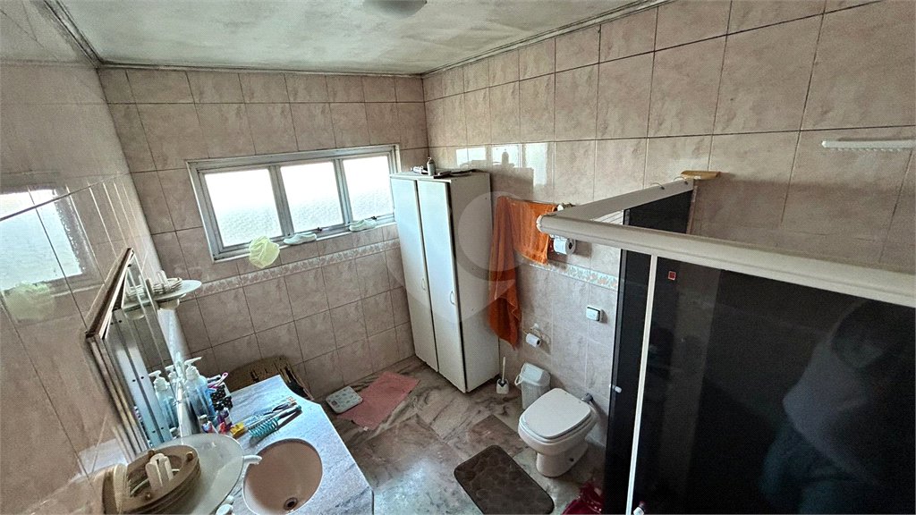 Sobrado à venda com 6 quartos, sendo 1 suíte,  em Sumarezinho, São Paulo, SP