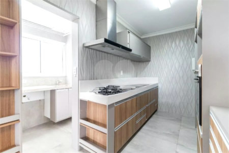 Apartamento à venda com 3 quartos, sendo 1 suíte,  em Jardim Marajoara, São Paulo, SP
