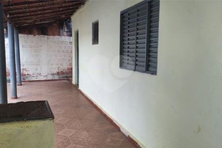 Casa à venda com 4 quartos em Jardim Maricota, Itapetininga, SP