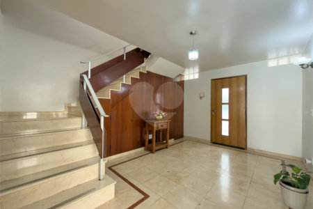 Casa de Vila à venda com 3 quartos, sendo 1 suíte, em Indianópolis, São Paulo, SP