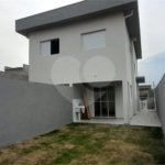 Casa à venda com 2 suítes em Vila Santa Helena, Atibaia, SP