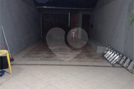 Casa à venda com 3 quartos, sendo 1 suíte,  em Vila Júlia, Poá, SP