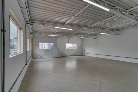 Prédio à venda em Chácara Santo Antônio (zona Sul), São Paulo, SP