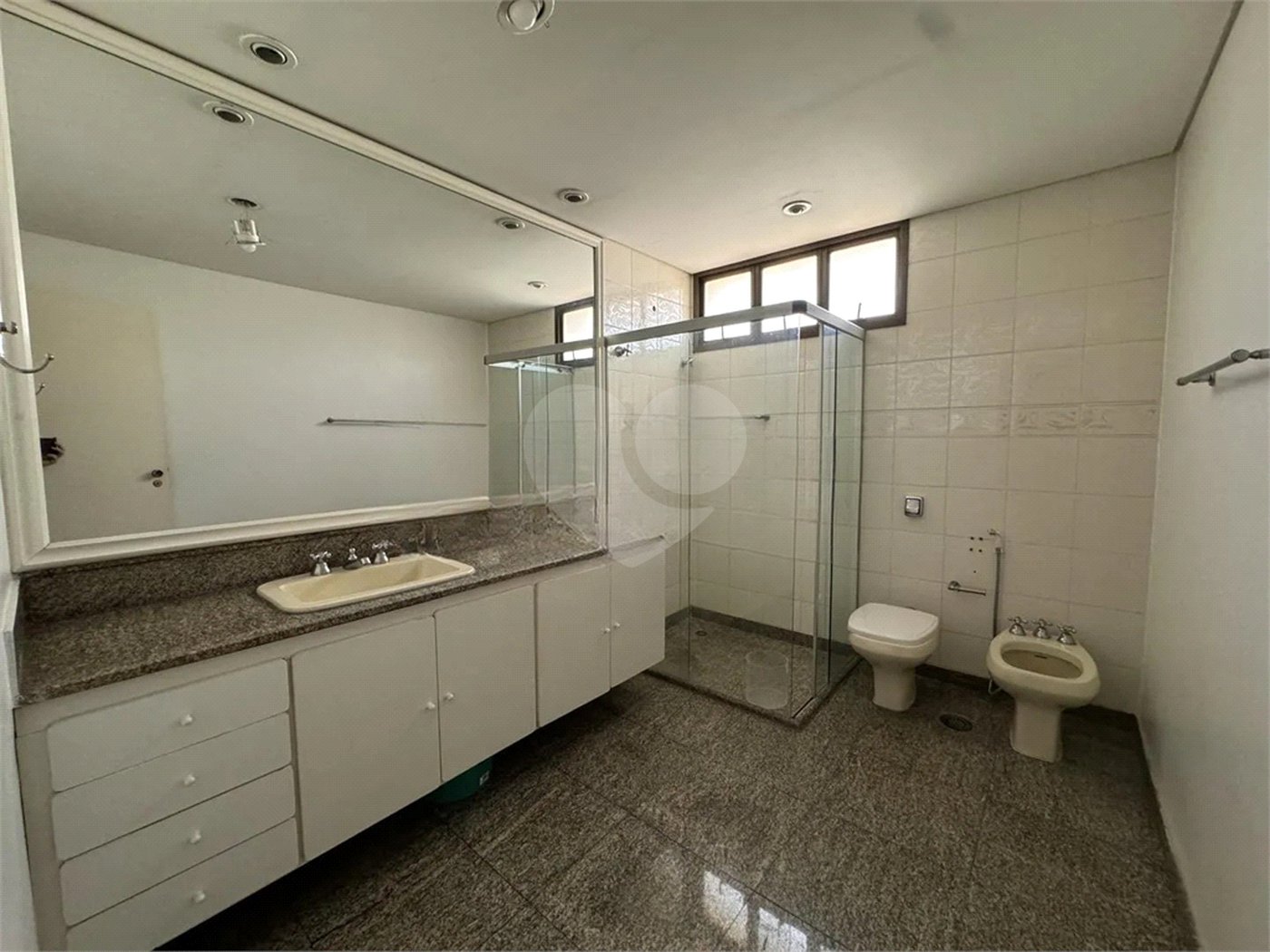 Apartamento à venda com 4 quartos, sendo 2 suítes,  em Vila Suzana, São Paulo, SP