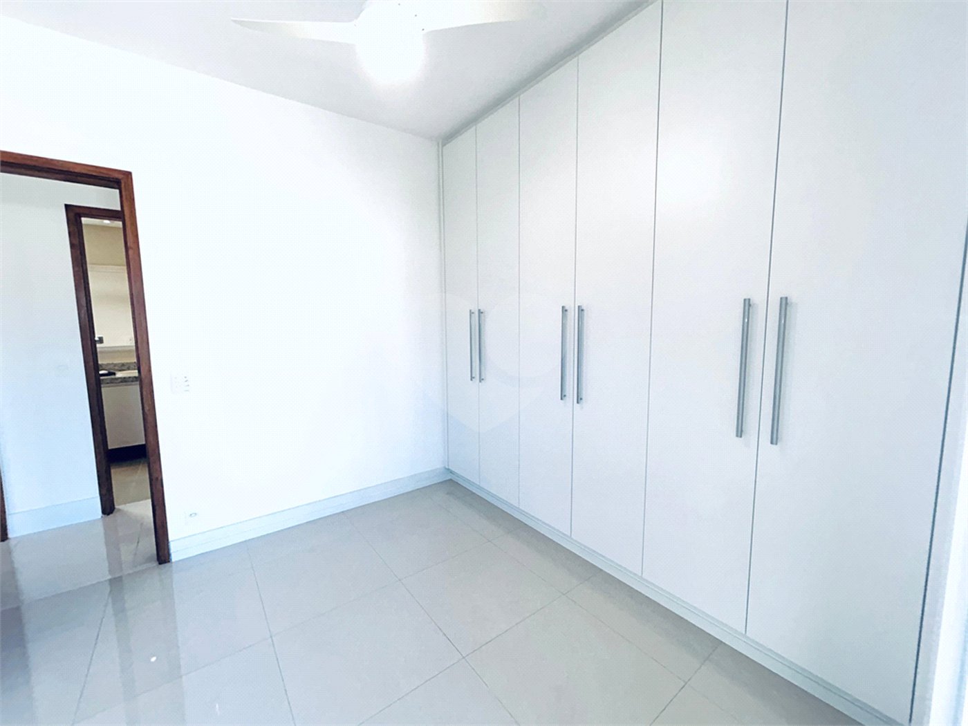 Apartamento à venda com 2 quartos, sendo 1 suíte, em Grajaú, Rio de Janeiro, RJ