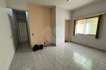 Apartamento à venda com 2 quartos em Aclimação, São Paulo, SP