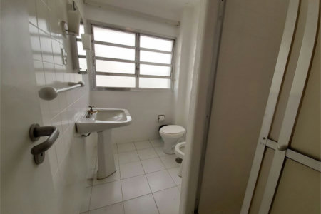 Apartamento Residencial à venda, Pitangueiras, Guarujá - AP0163.