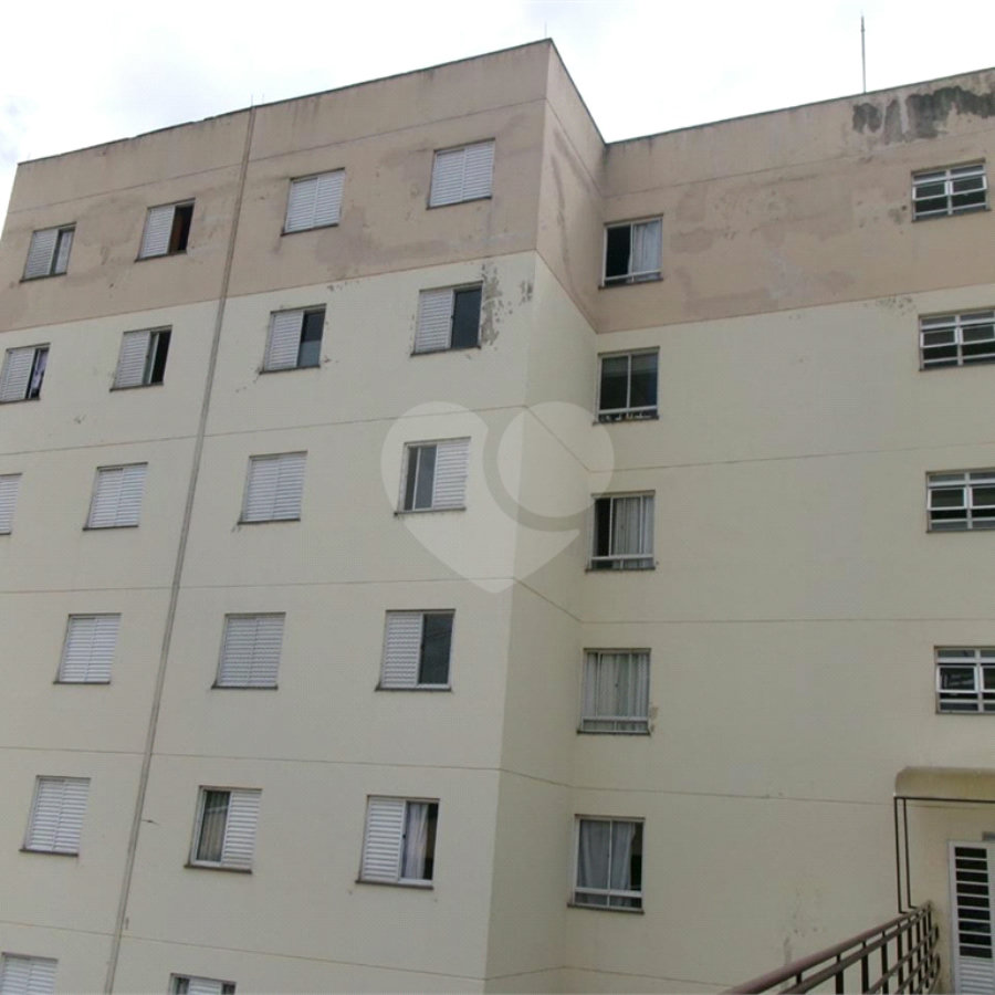 Apartamento à venda com 2 quartos em Jardim Arco-íris, Cotia, SP