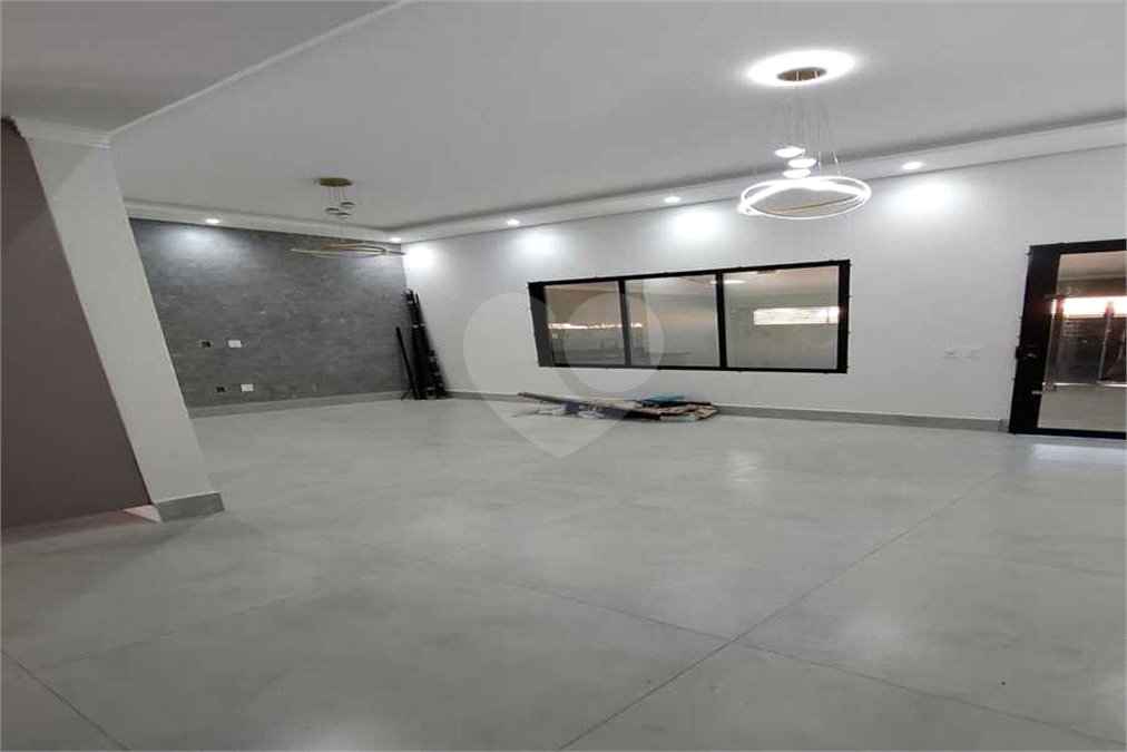 Casa Térrea à venda com 3 quartos, sendo 1 suíte,  em Jardim Sevilha, Indaiatuba, SP