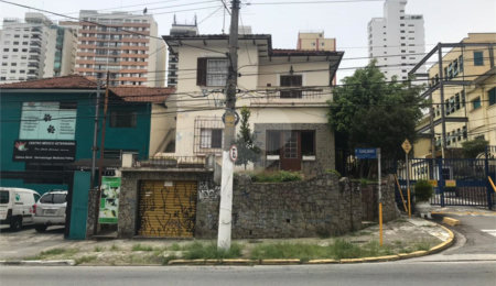Sobrado à venda com 5 quartos, sendo 1 suíte,  em Santana, São Paulo, SP