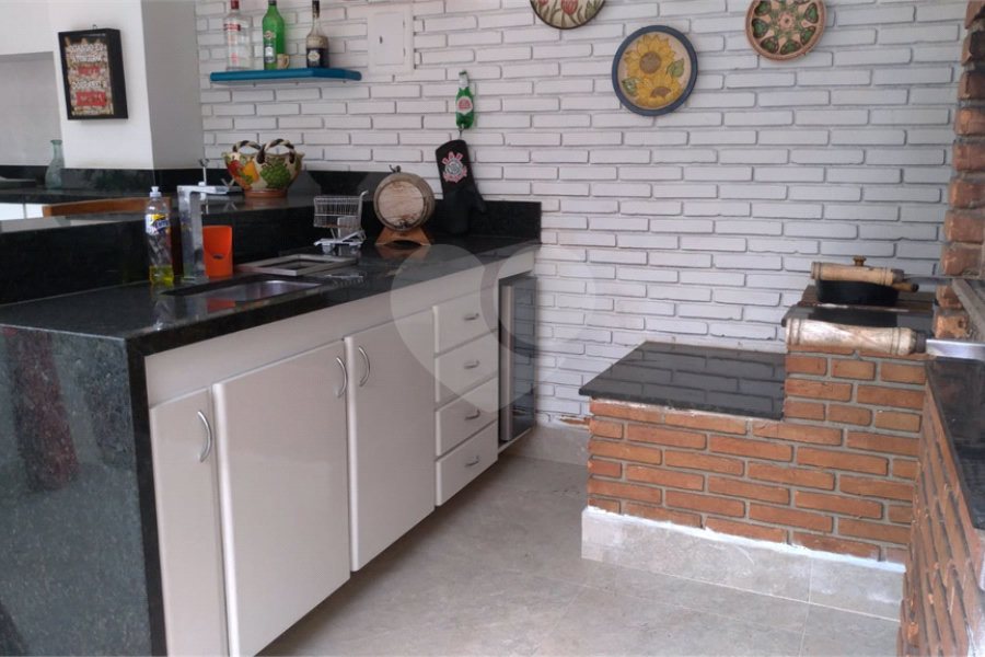 Sobrado à venda com 3 quartos, sendo 1 suíte, em Jardim Franca, São Paulo, SP