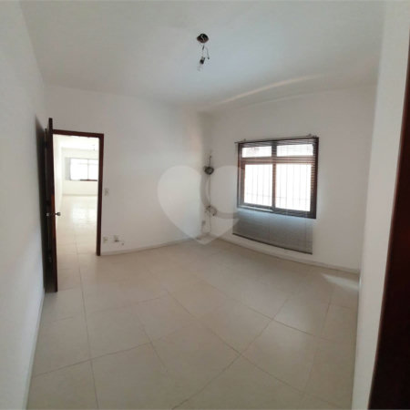 Sobrado à venda com 3 quartos, sendo 1 suíte, em Chácara Santo Antônio (zona Sul), São Paulo, SP