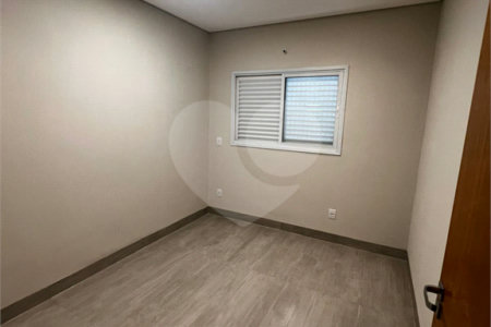 Casa Térrea à venda com 3 quartos, sendo 1 suíte, em Coophema, Cuiabá, MT