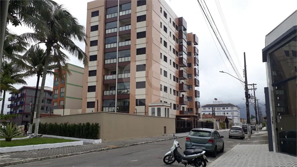 Apartamento à venda com 2 quartos, sendo 1 suíte, em Caiçara, Praia Grande, SP