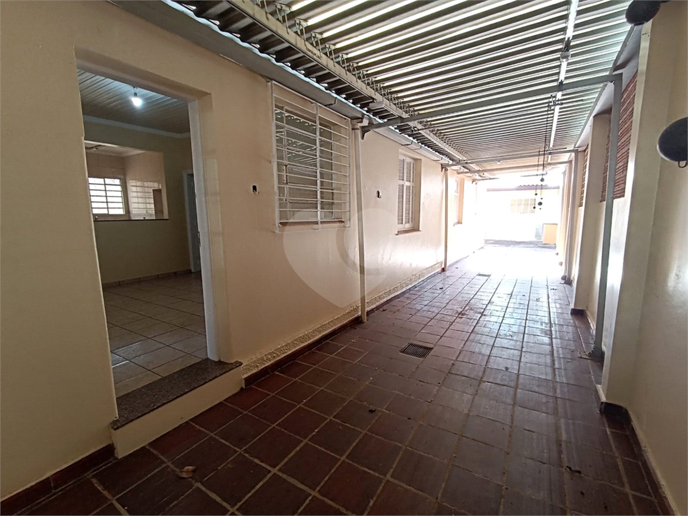 Casa à venda com 3 quartos, sendo 2 suítes,  no Centro, Itapetininga, SP
