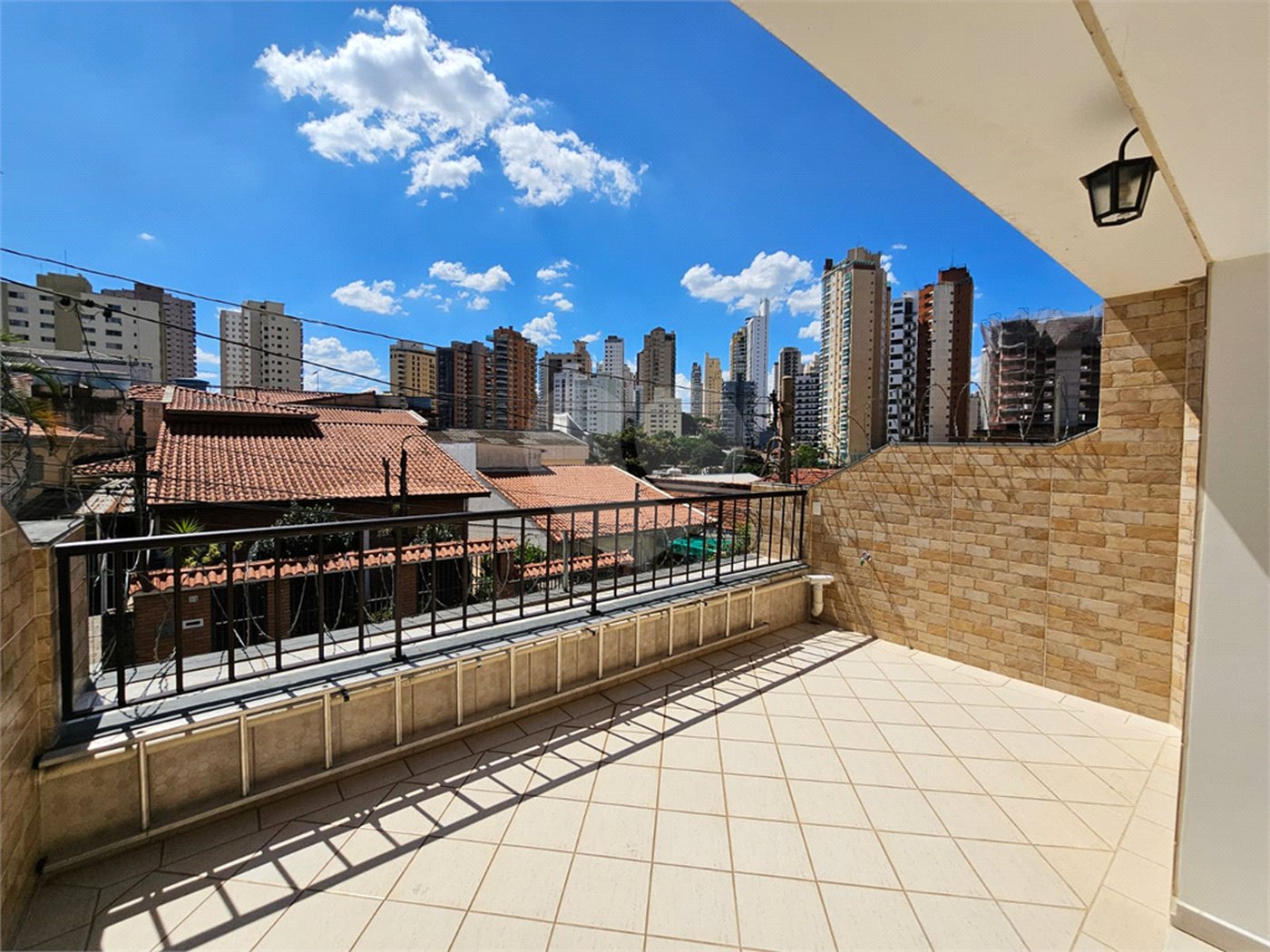 Sobrado à venda com 3 quartos, sendo 1 suíte,  em Santana, São Paulo, SP