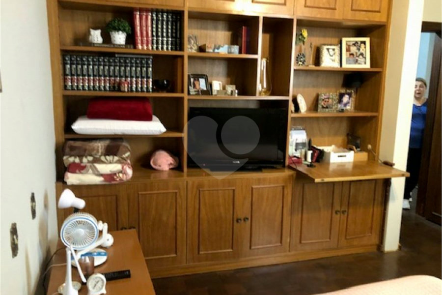 Apartamento à venda com 4 quartos, sendo 2 suítes, em Bela Vista, São Paulo, SP