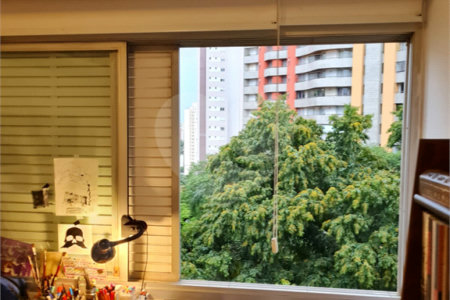 Apartamento à venda com 3 quartos, sendo 1 suíte,  em Jardim Ampliação, São Paulo, SP