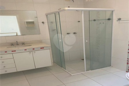 Casa à venda com 3 quartos, sendo 1 suíte, no condomínio Portal das Acacias, Indaiatuba - SP