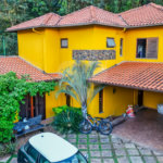 Casa à venda ou para alugar com 4 quartos, sendo 3 suítes,  no condomínio Da Serra, São Paulo - SP