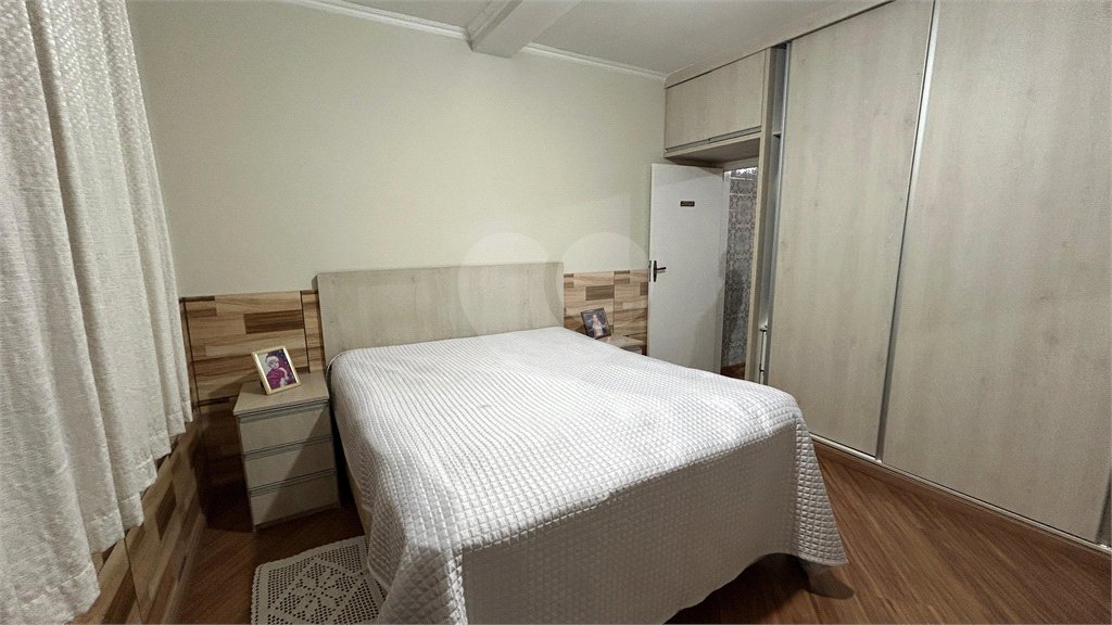 Sobrado à venda com 3 quartos, sendo 2 suítes,  em Vila Lúcia, Poá, SP
